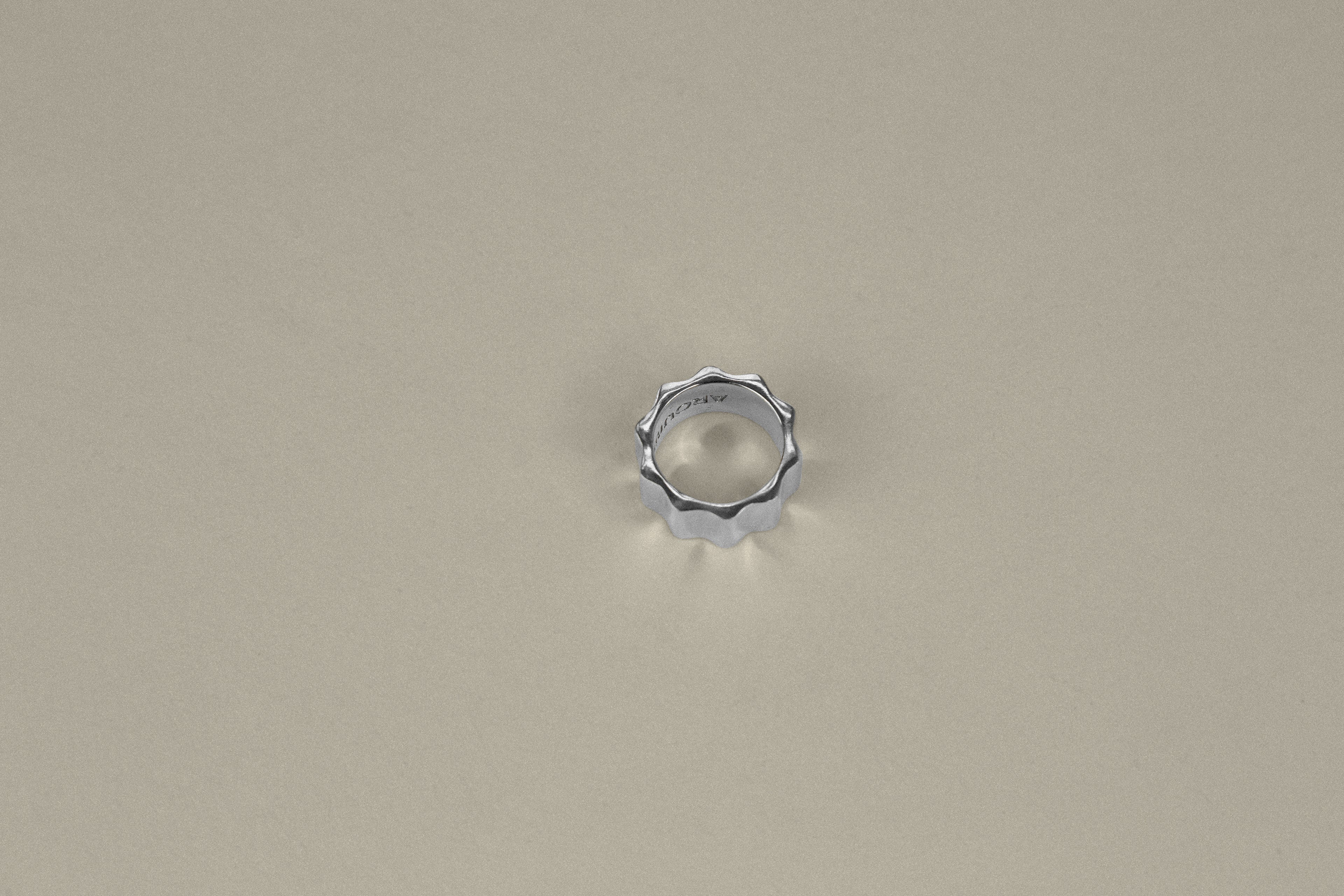 Ring Iris
