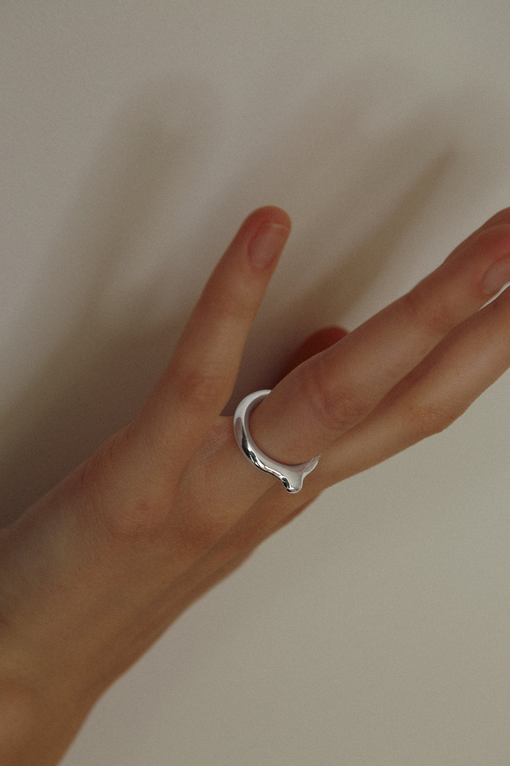Ring Simplicity